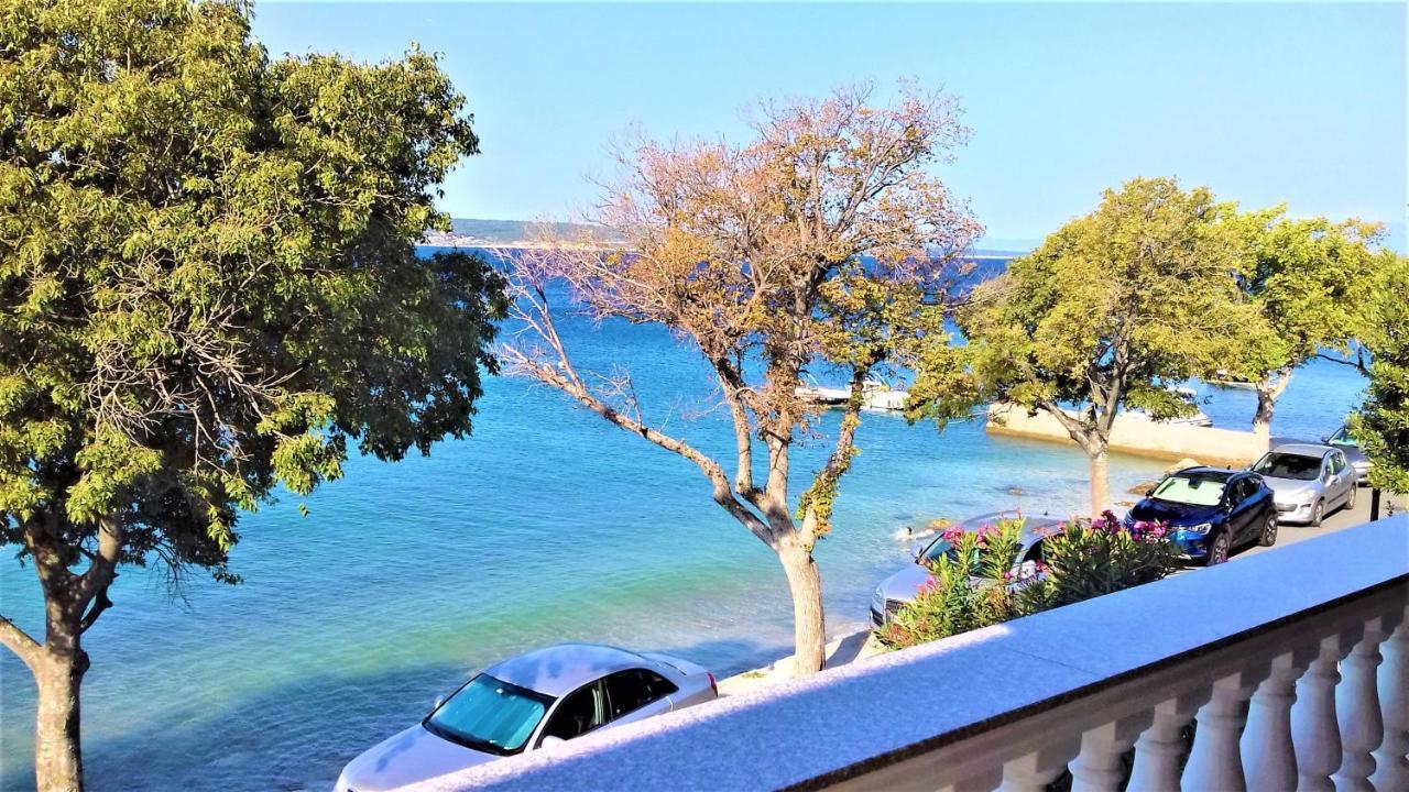 Branko Fabijanic Front Row By The Sea Apartment Selce Exterior photo